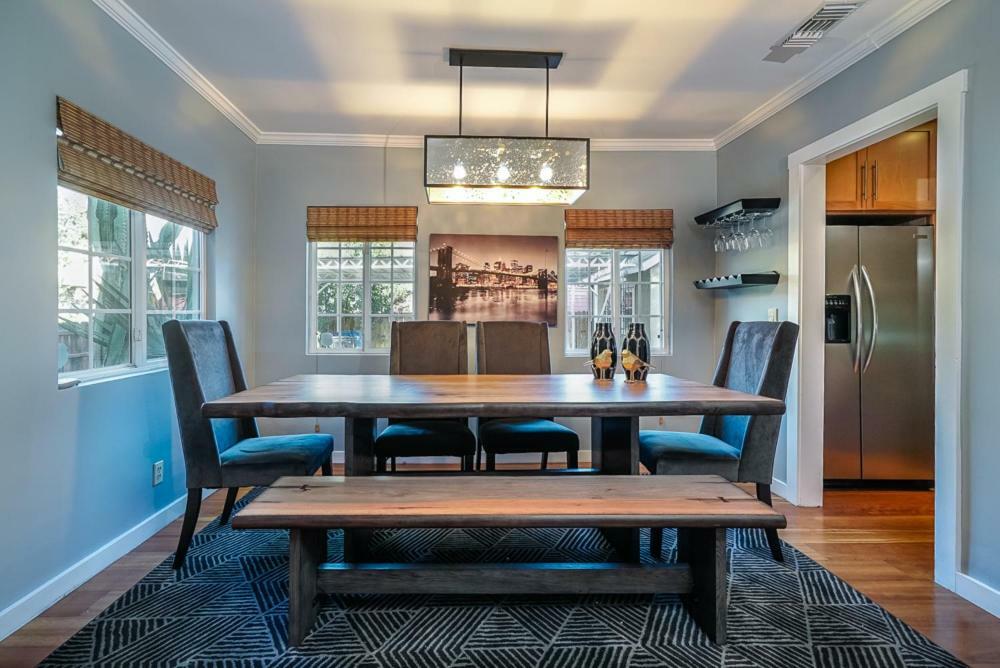 Stylish 2 Bed & 2 Bath At The Heart Of Hollywood With Free Parking - One Car Only Leilighet Los Angeles Eksteriør bilde